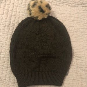 Muk Luks beanie